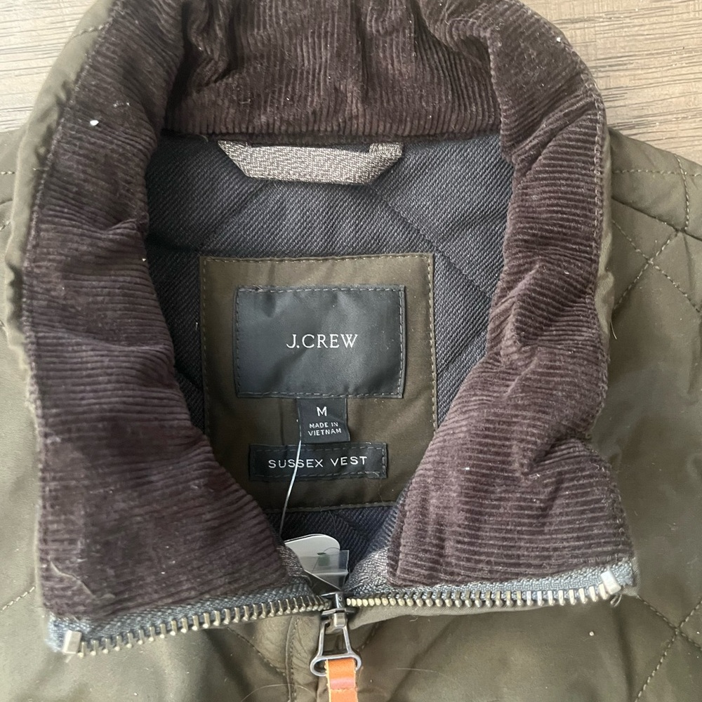 NWT J. Crew Men's Sussex Quilted Olive Green Vest - Picture 3 of 6